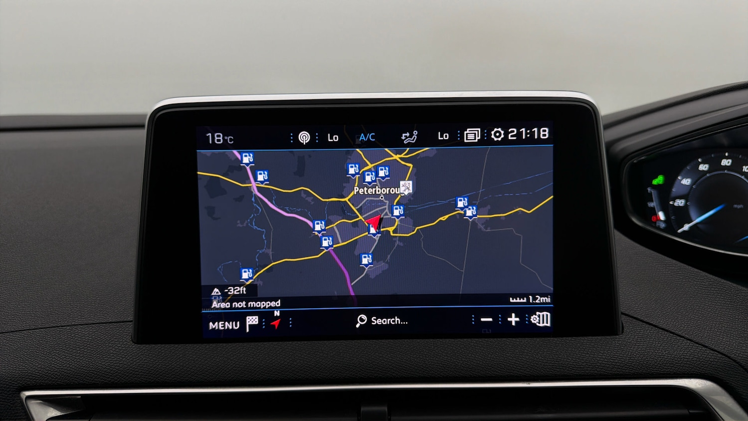 Used Peugeot 3008 2018 for sale - 77973609: Photo 10