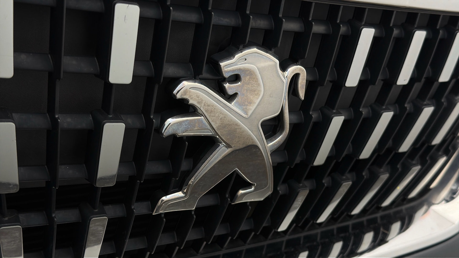 Used Peugeot 3008 2018 for sale - 77973609: Photo 20