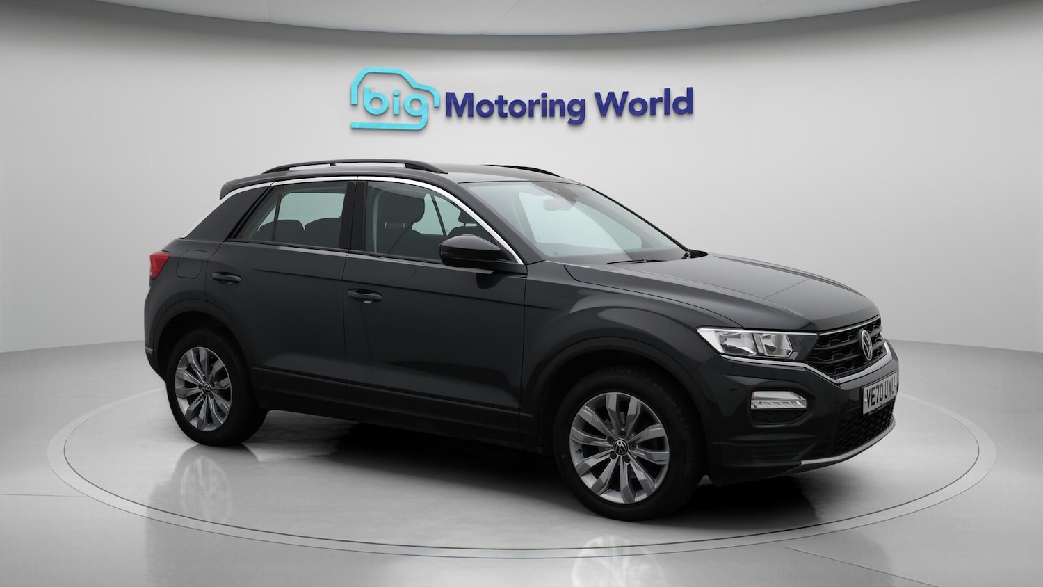 Used Volkswagen T-Roc 2021 for sale - 76121591: Photo 2