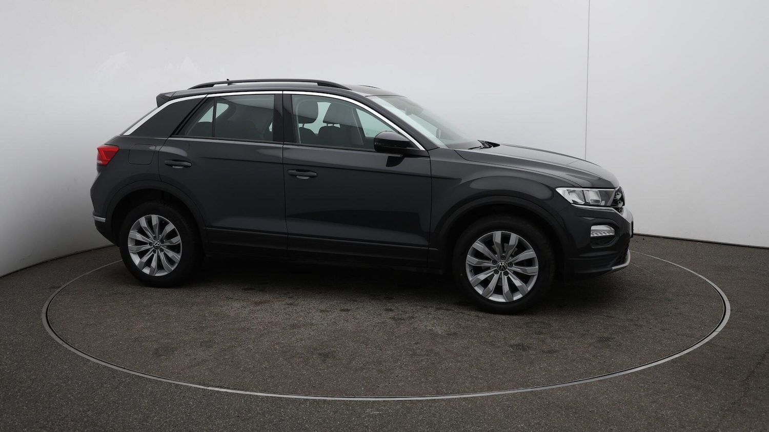 Used Volkswagen T-Roc 2021 for sale - 76121591: Photo 46