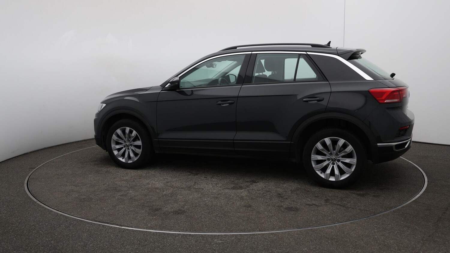 Used Volkswagen T-Roc 2021 for sale - 76121591: Photo 47