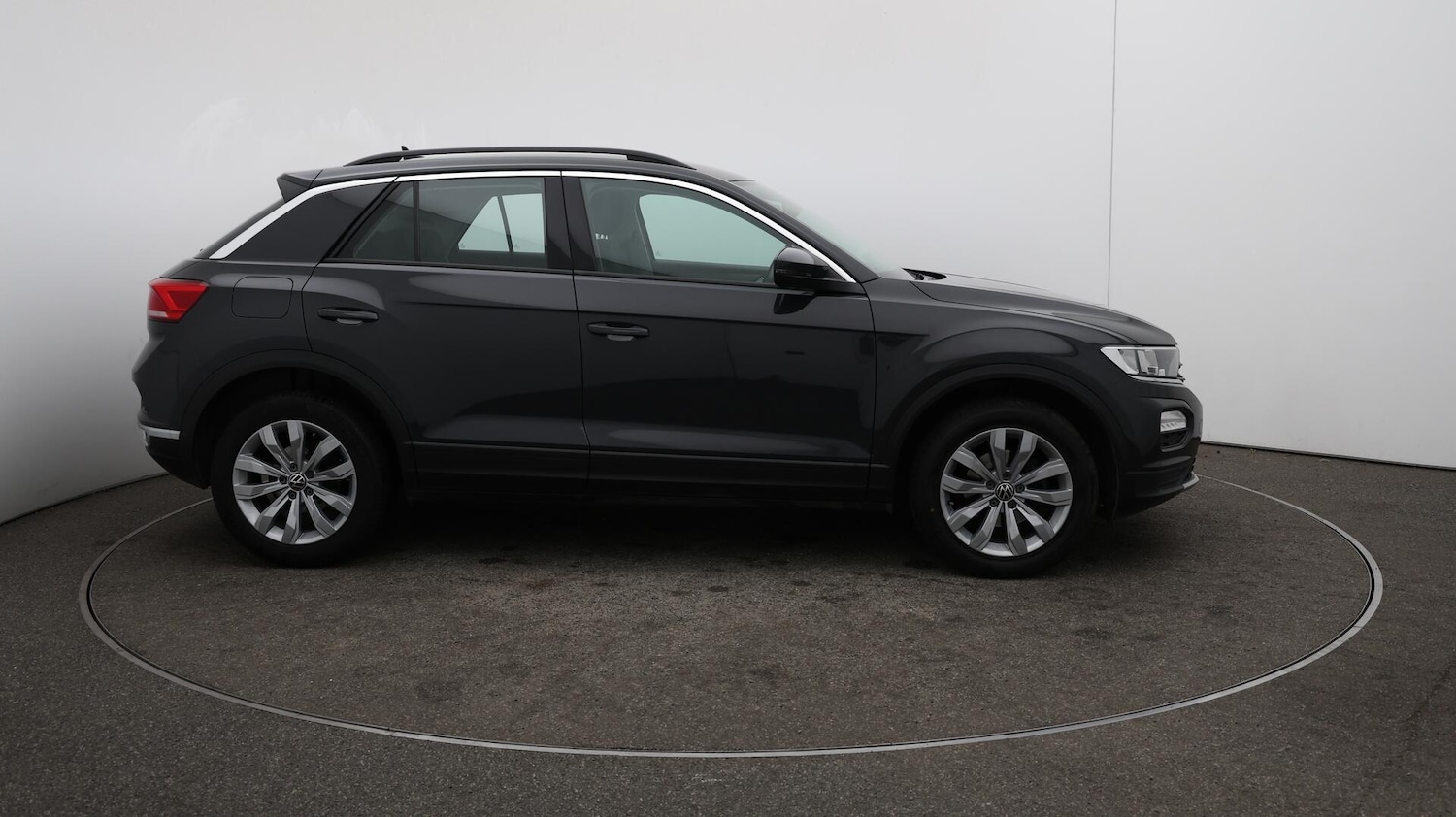 Used Volkswagen T-Roc 2021 for sale - 76121591: Photo 48