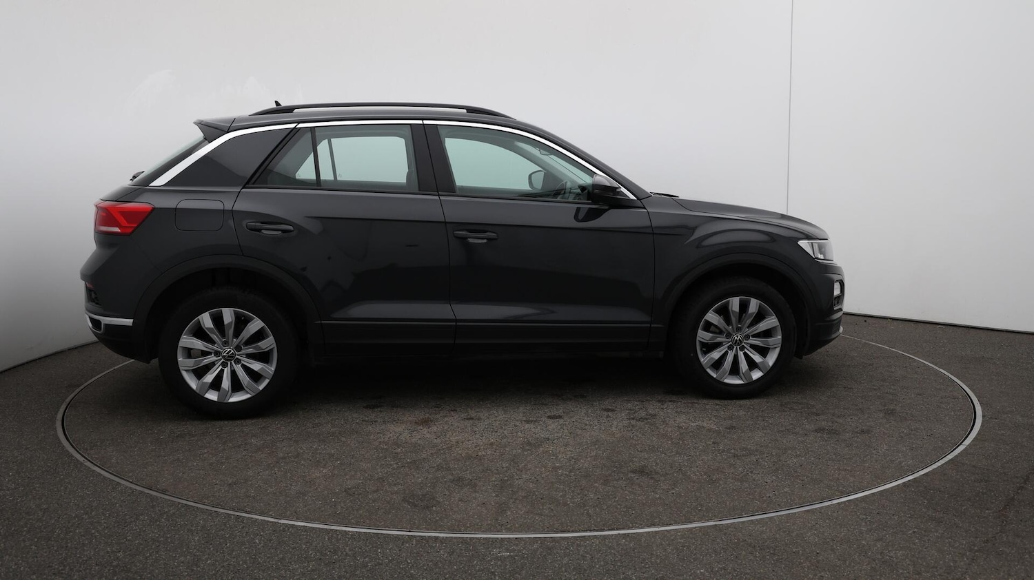 Used Volkswagen T-Roc 2021 for sale - 76121591: Photo 49