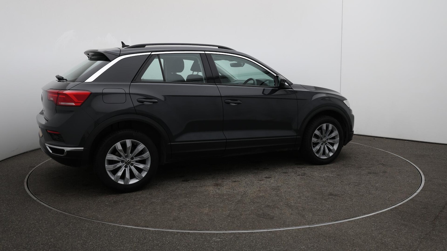 Used Volkswagen T-Roc 2021 for sale - 76121591: Photo 51