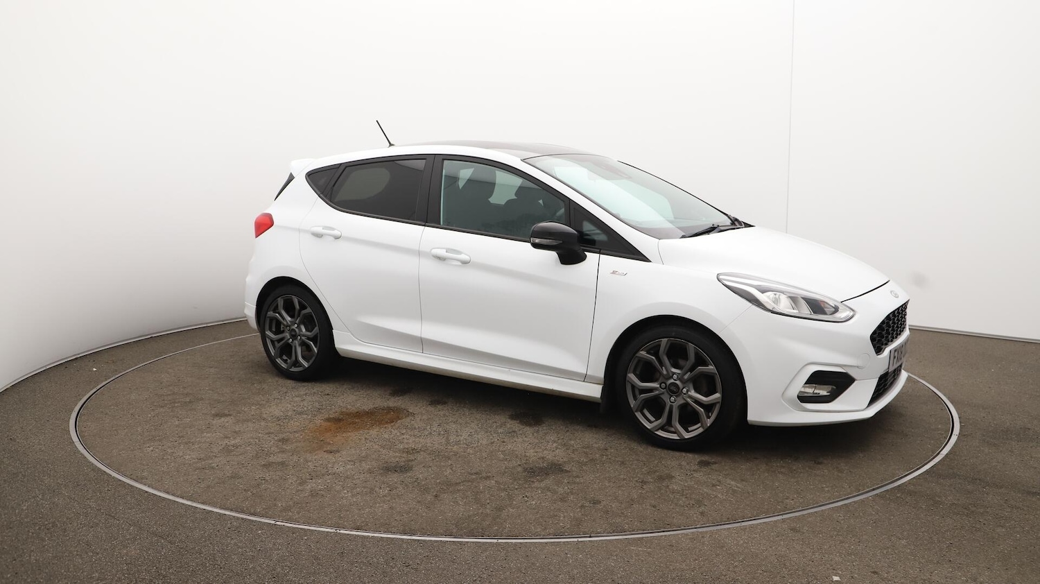 Used Ford Fiesta 2018 for sale - 76121690: Photo 46
