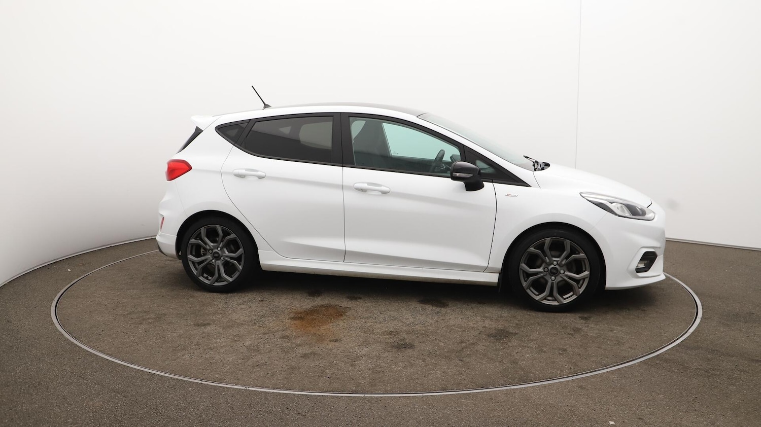 Used Ford Fiesta 2018 for sale - 76121690: Photo 49