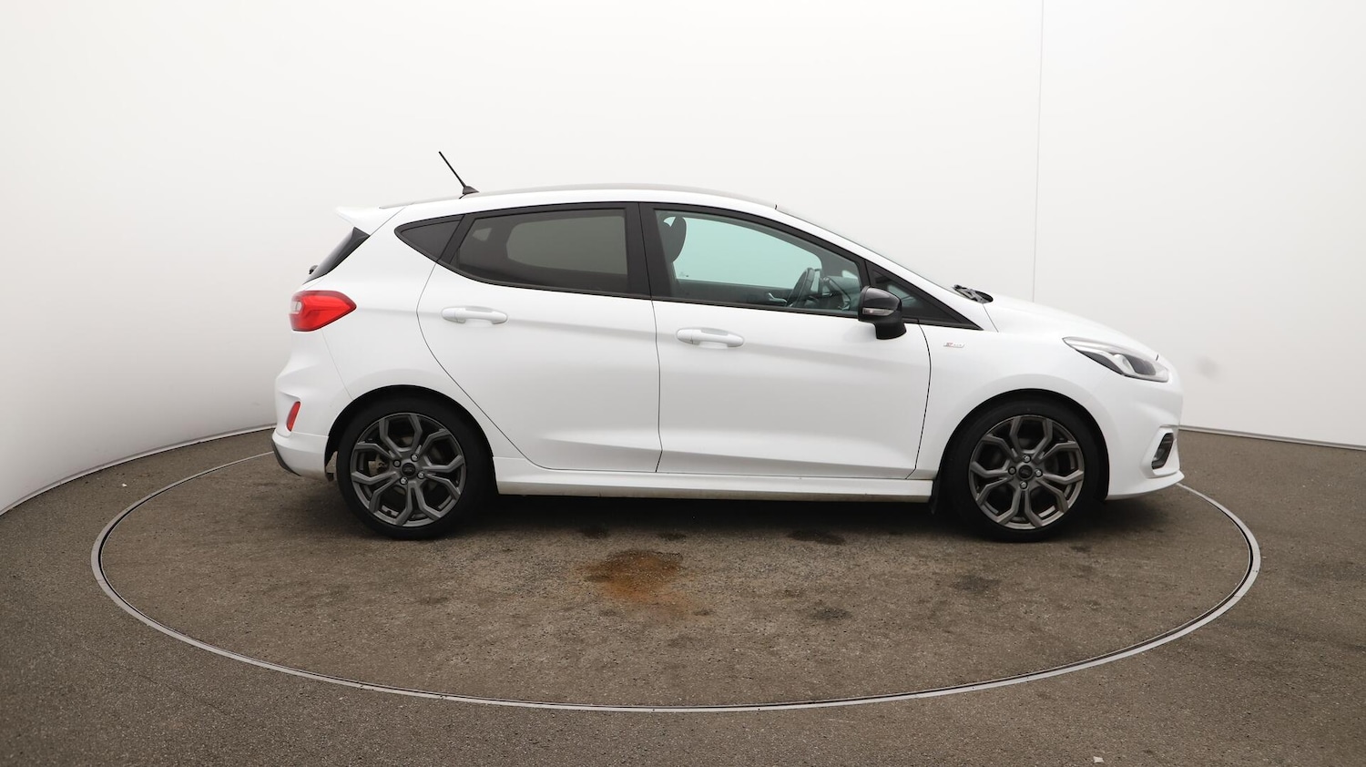 Used Ford Fiesta 2018 for sale - 76121690: Photo 50