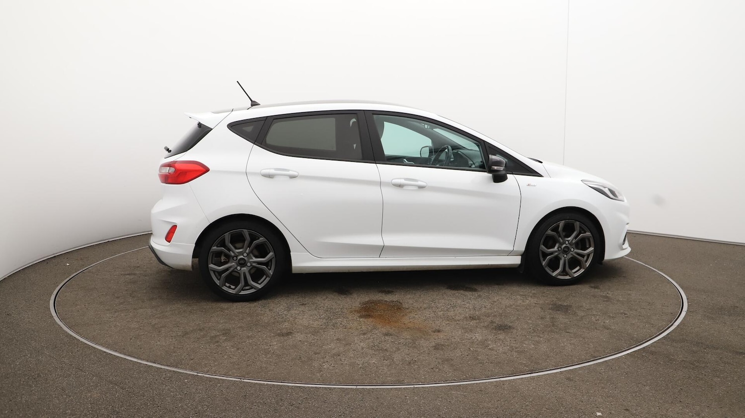 Used Ford Fiesta 2018 for sale - 76121690: Photo 51