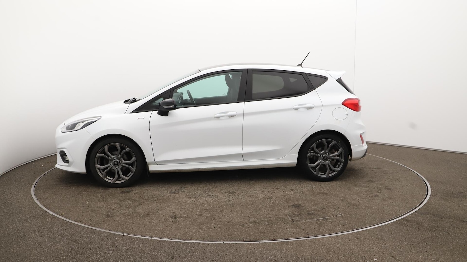 Used Ford Fiesta 2018 for sale - 76121690: Photo 66