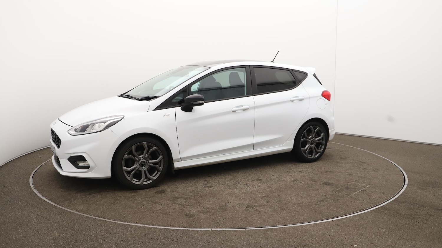 Used Ford Fiesta 2018 for sale - 76121690: Photo 68