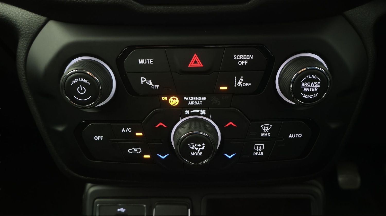 Used Jeep Renegade 2020 for sale - 77831951: Photo 12