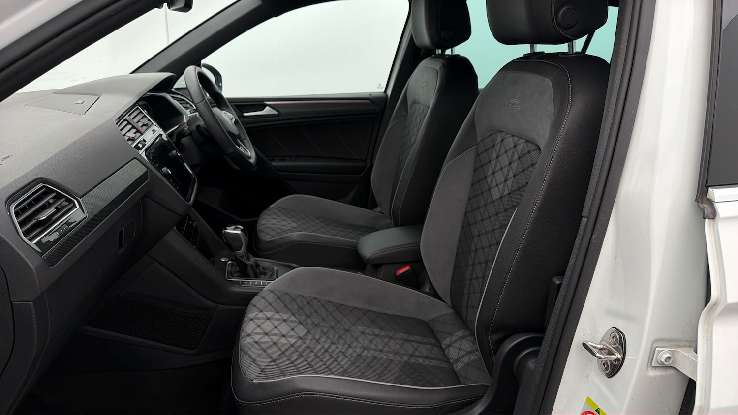 Used Volkswagen Tiguan 2021 for sale - 78064569: Photo 13