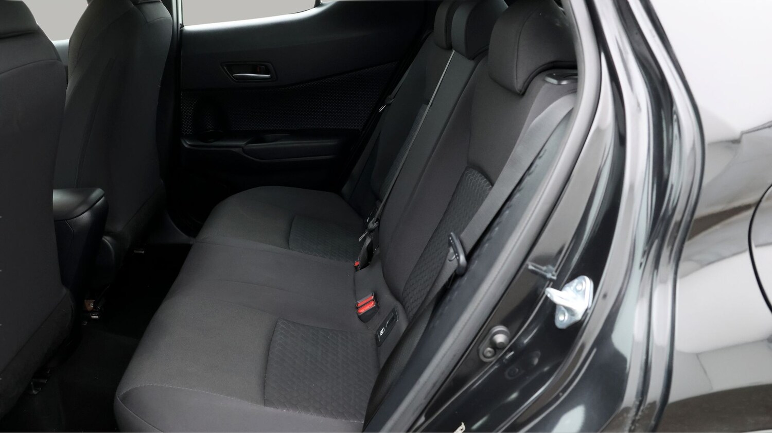 Used Toyota C-HR 2022 for sale - 77182135: Photo 16