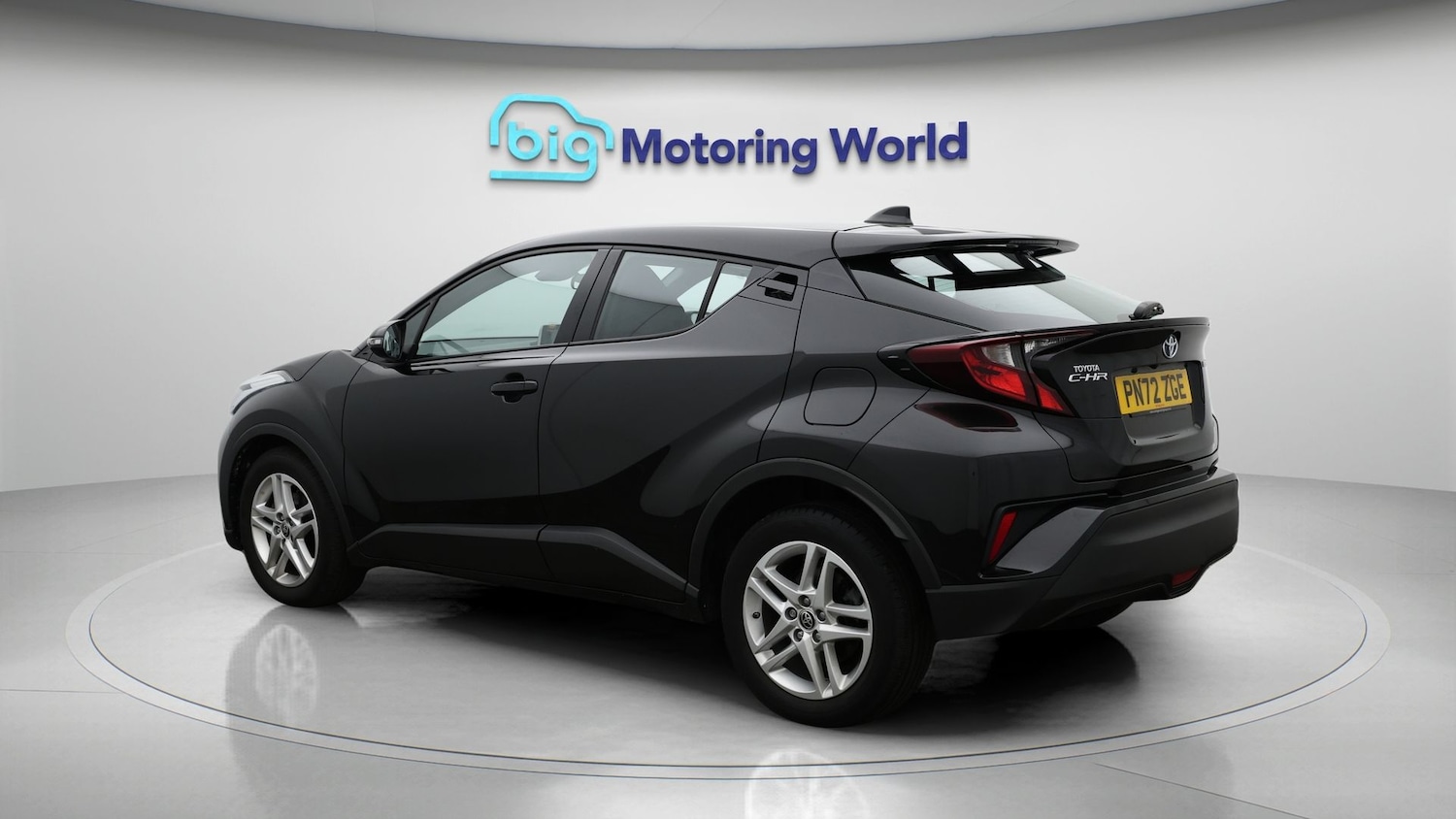 Used Toyota C-HR 2022 for sale - 77182135: Photo 5
