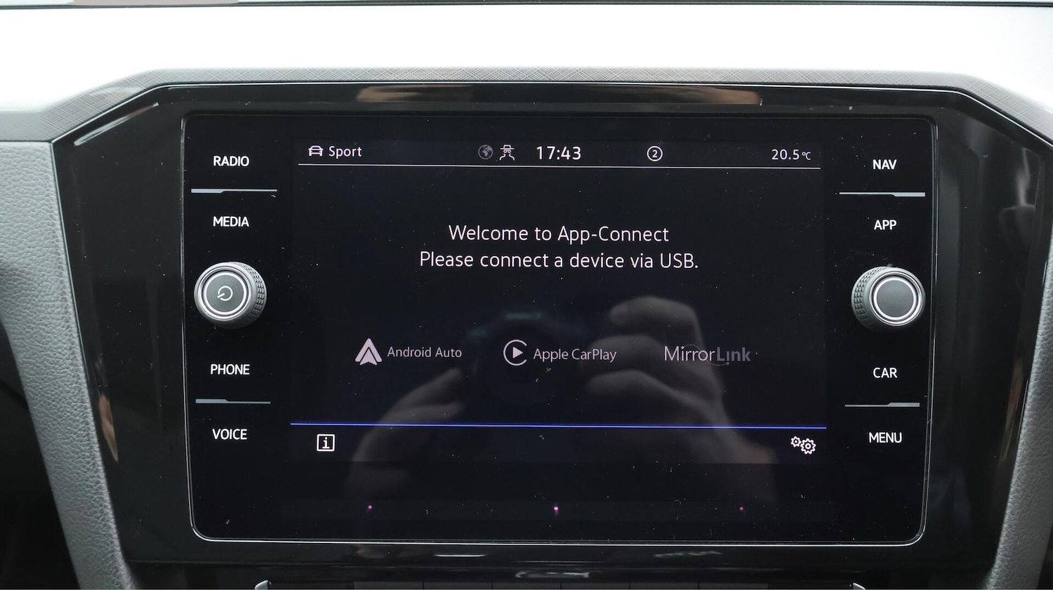 Used Volkswagen Passat 2022 for sale - 76060488: Photo 24