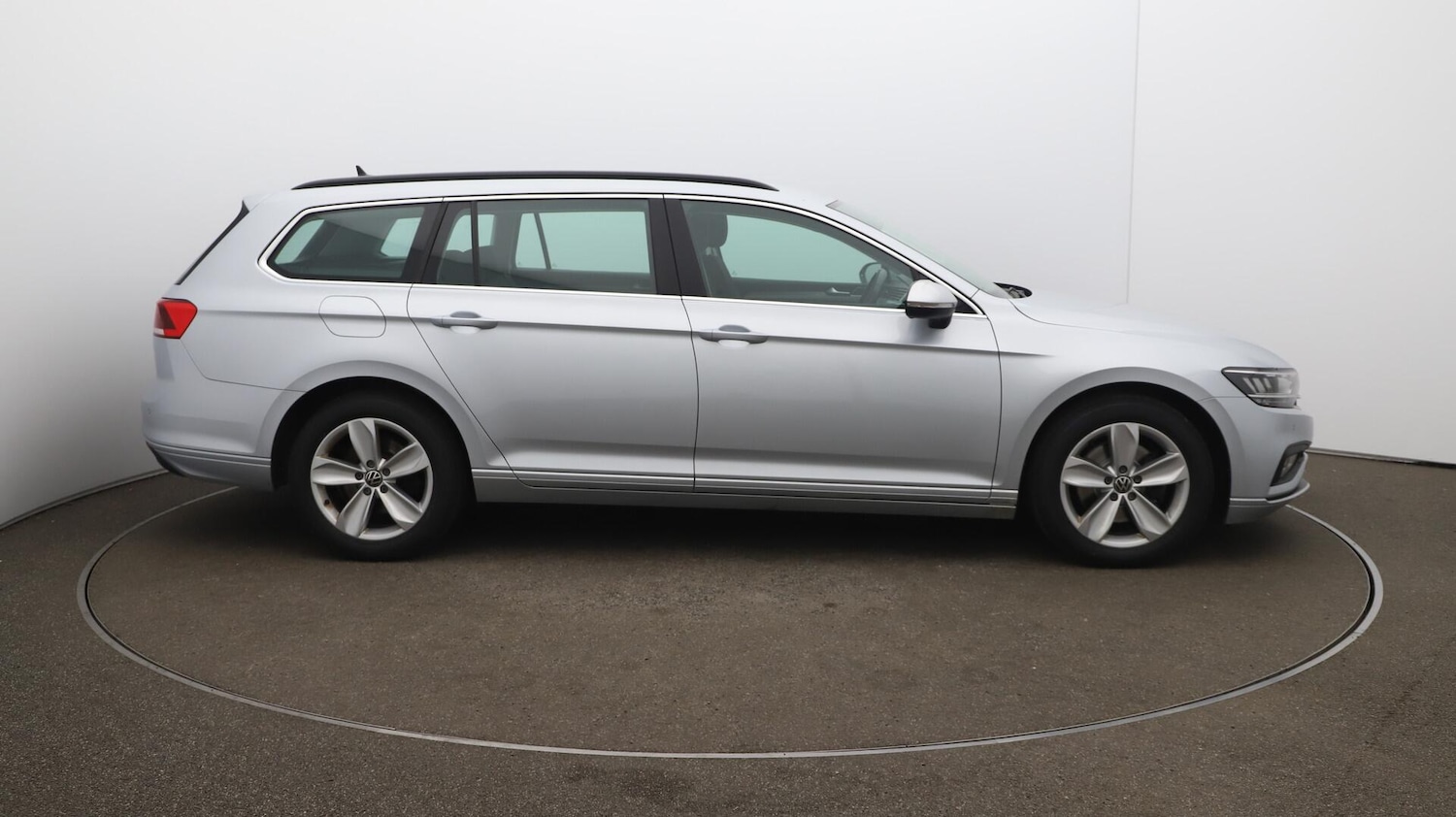Used Volkswagen Passat 2022 for sale - 76060488: Photo 49