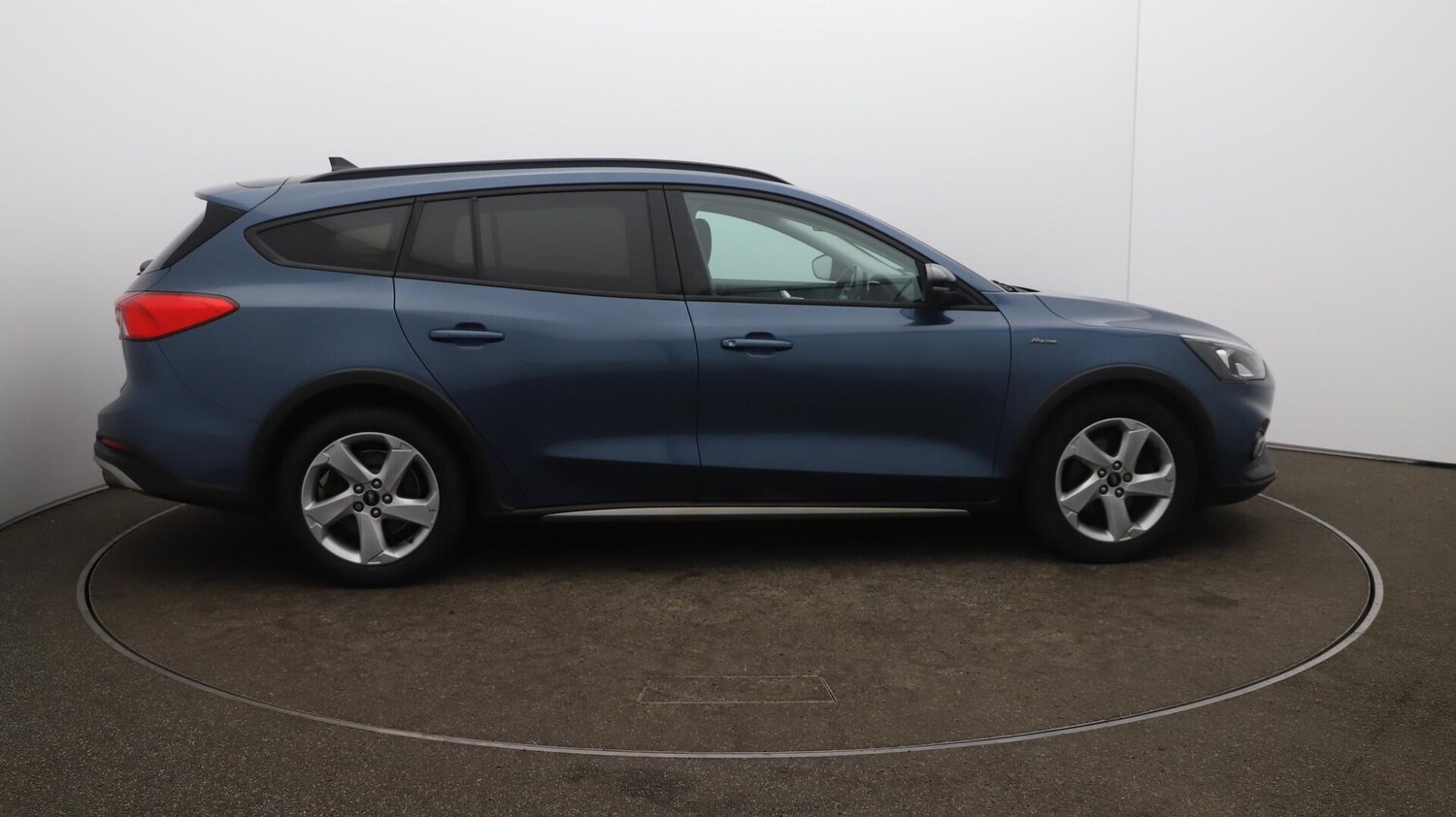 Used Ford Focus 2020 for sale - 76001390: Photo 49