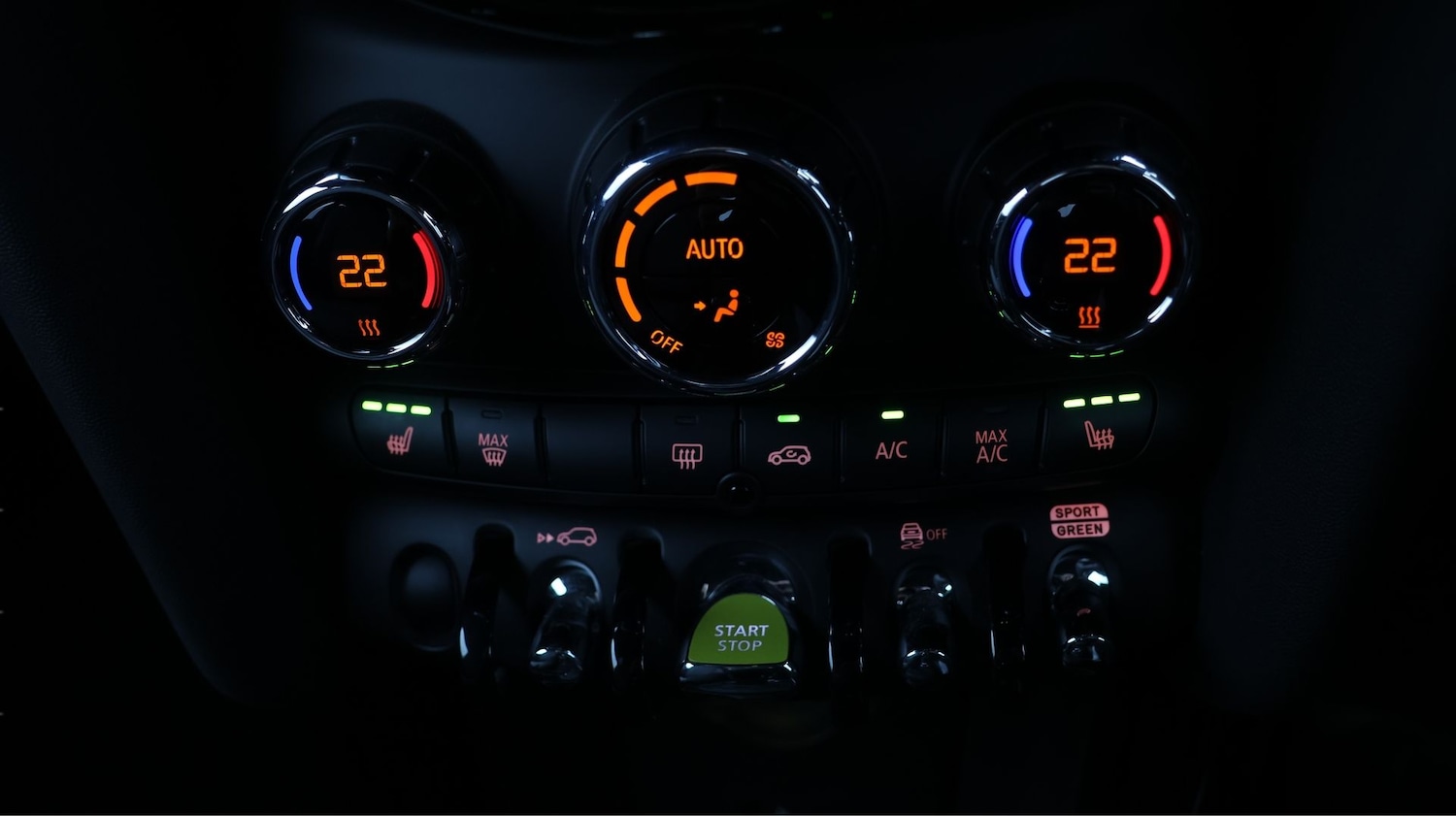 Used MINI Hatch 2023 for sale - 77610323: Photo 12