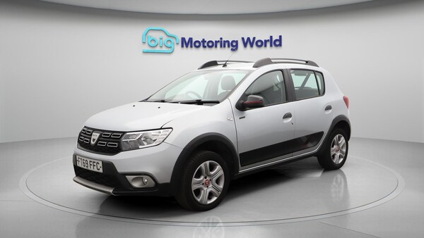 Used Dacia Sandero Stepway 2020 for sale - 76251168: Photo 4