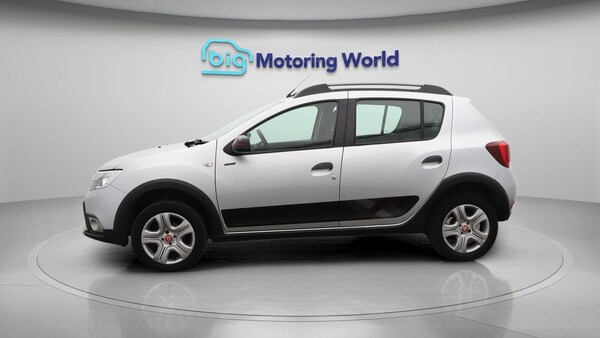 Used Dacia Sandero Stepway 2020 for sale - 76251168: Photo 5
