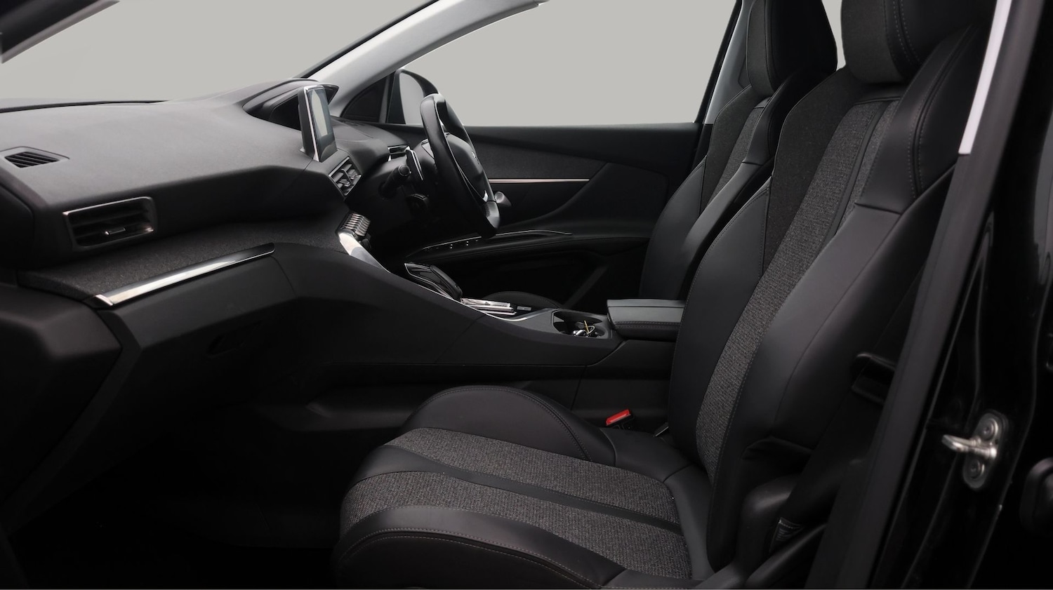 Used Peugeot 5008 2020 for sale - 77615915: Photo 14