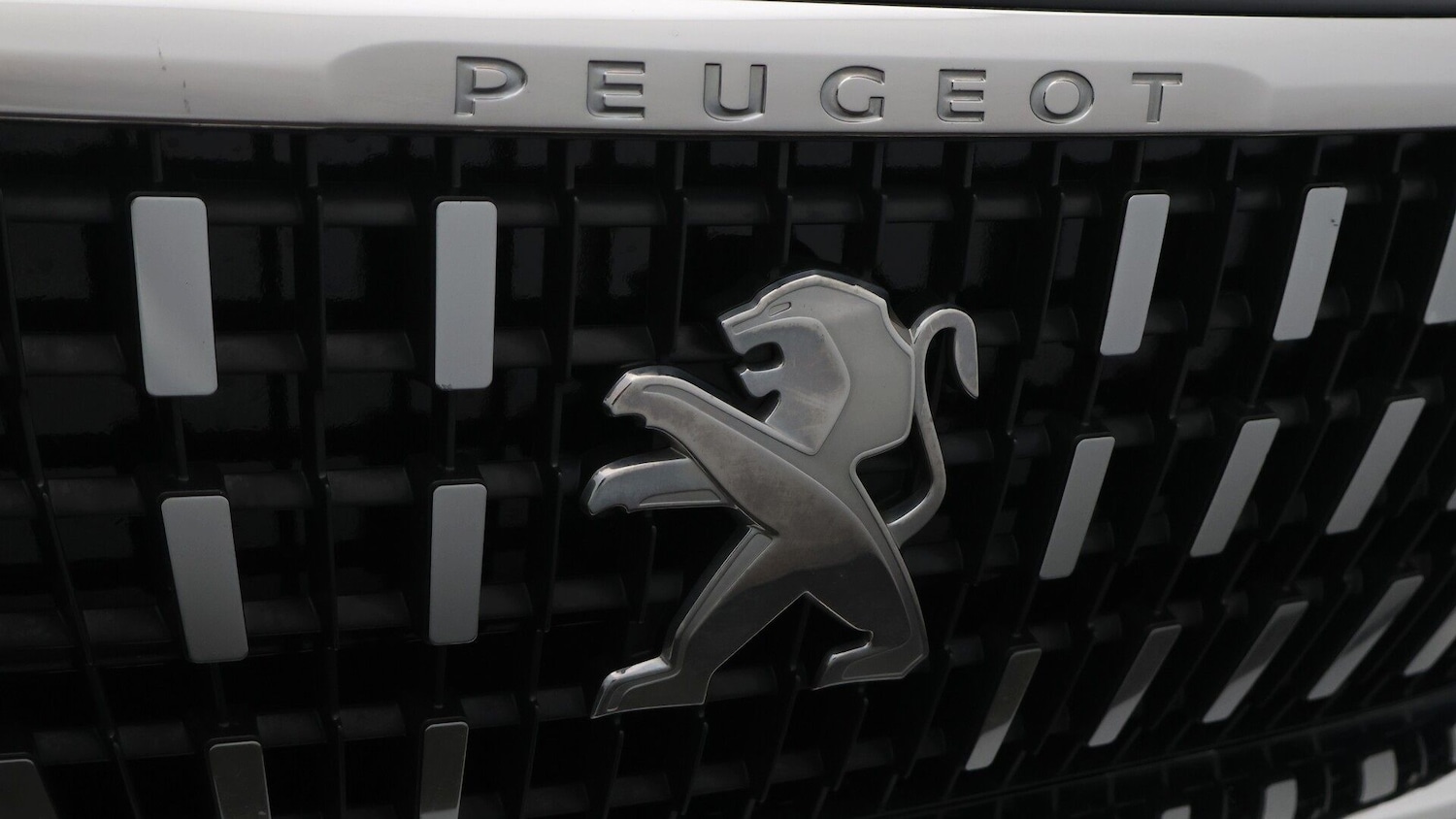 Used Peugeot 5008 2020 for sale - 77615915: Photo 24