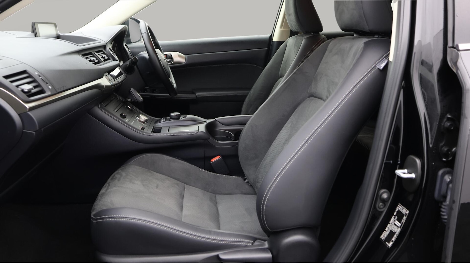 Used Lexus CT 2021 for sale - 76689353: Photo 15