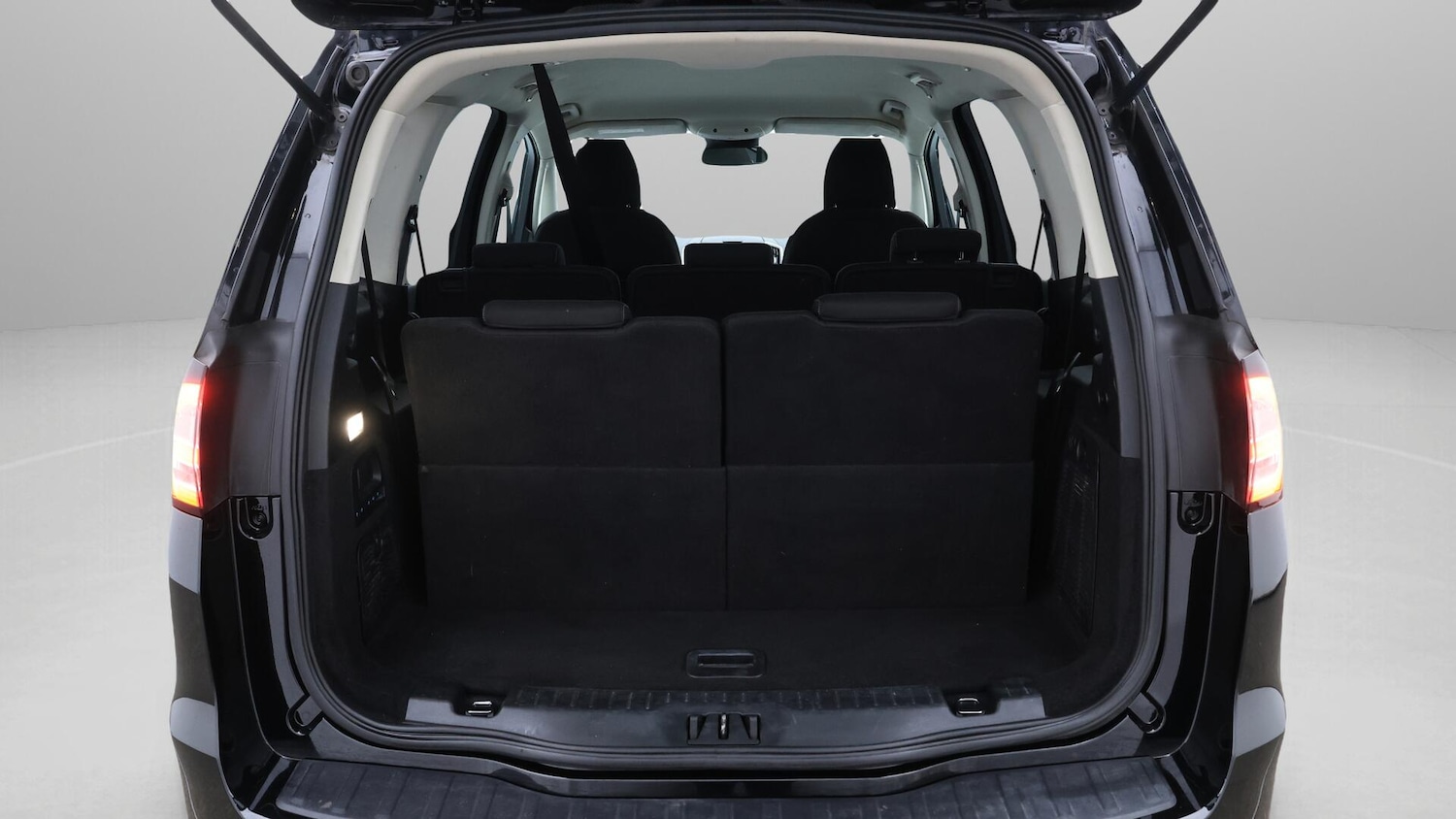 Used Ford Galaxy 2021 for sale - 76472318: Photo 22