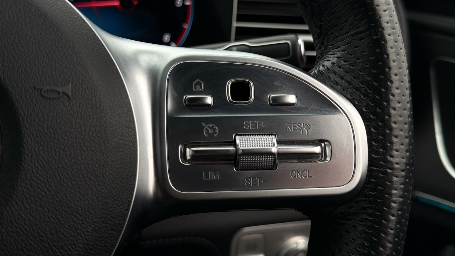 Used Mercedes-Benz GLE 2021 for sale - 78064942: Photo 24