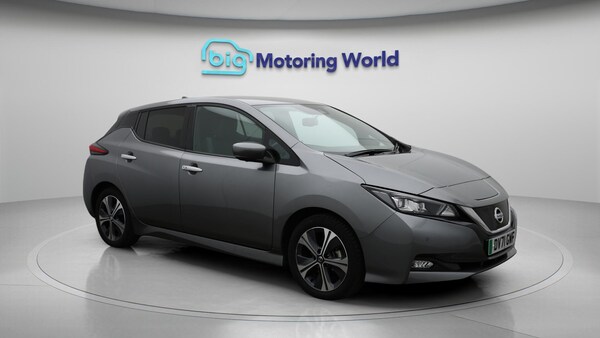 Used Nissan Leaf 2021 for sale - 76295682: Photo 2