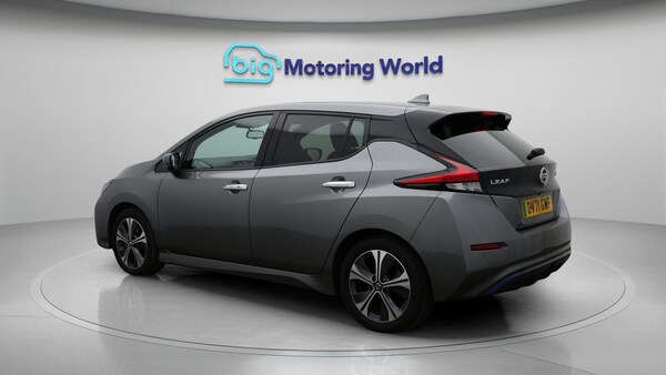 Used Nissan Leaf 2021 for sale - 76295682: Photo 6
