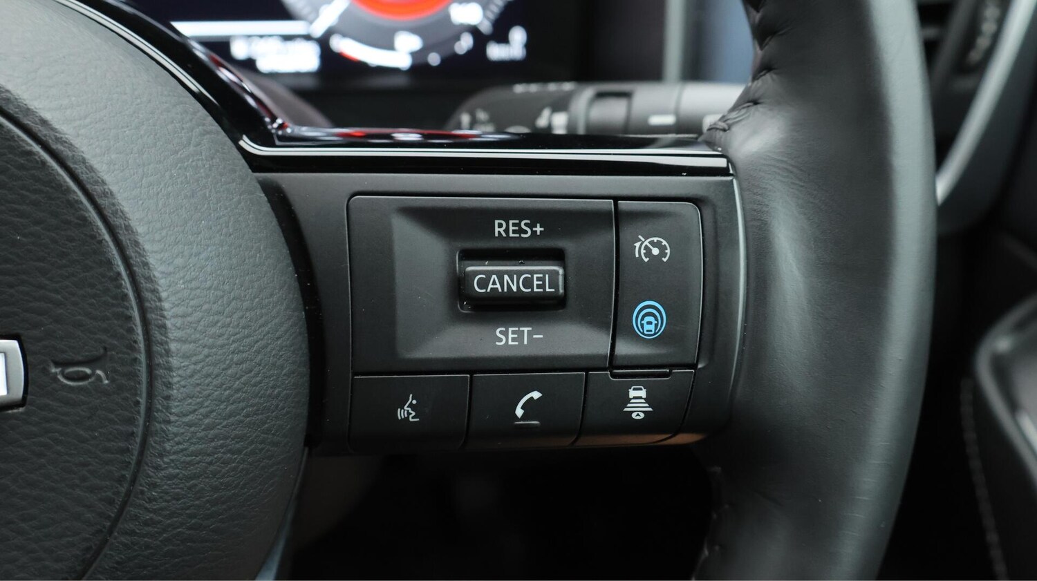 Used Nissan Qashqai for sale - 76727924: Photo 25