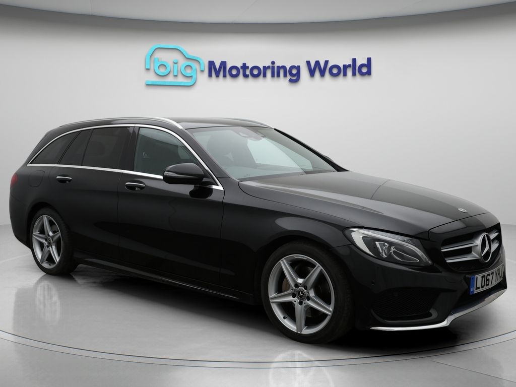 Used Mercedes-Benz C Class 2018 for sale - 76858988: Photo 4