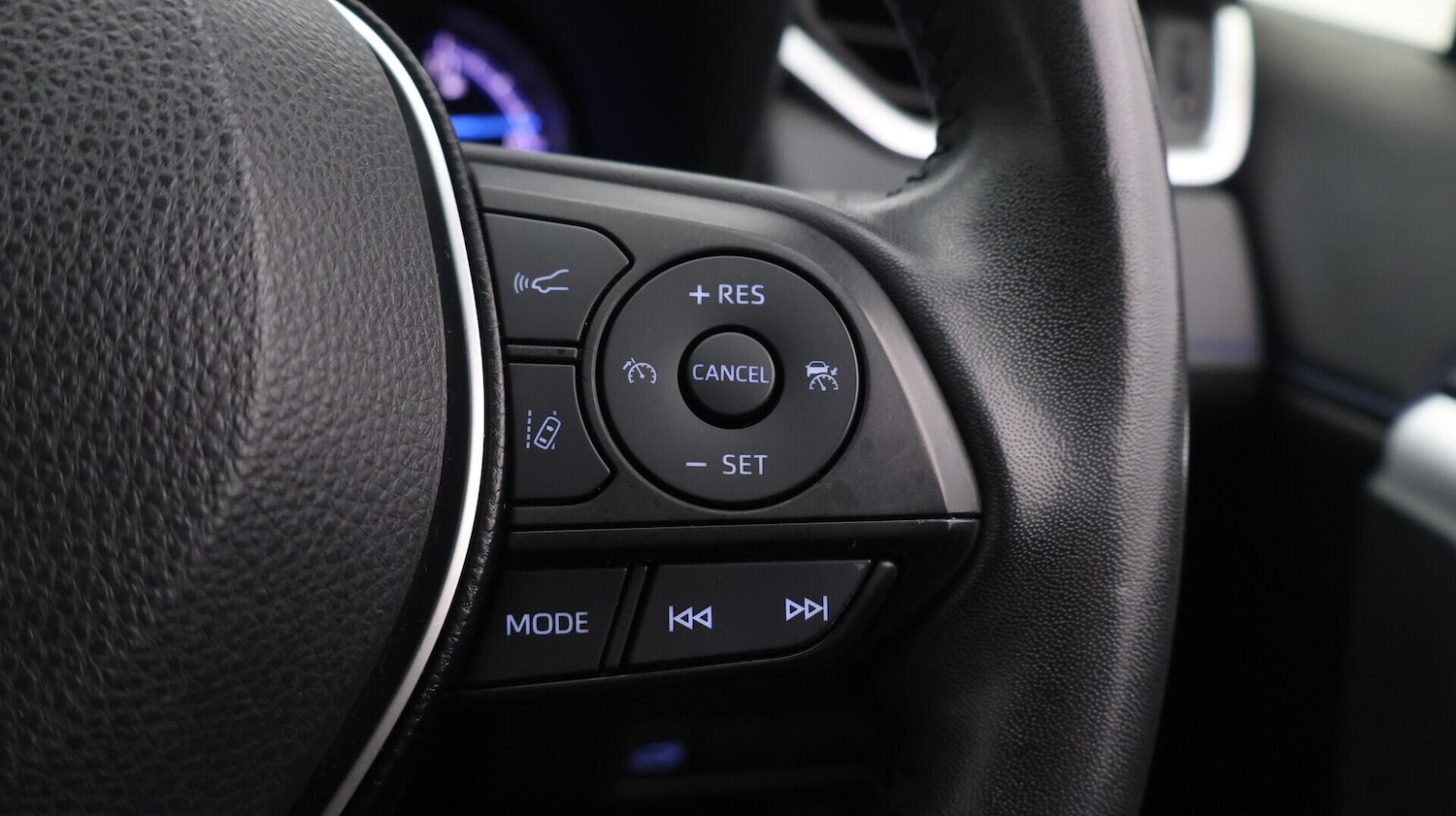 Used Toyota RAV4 2020 for sale - 76388263: Photo 26