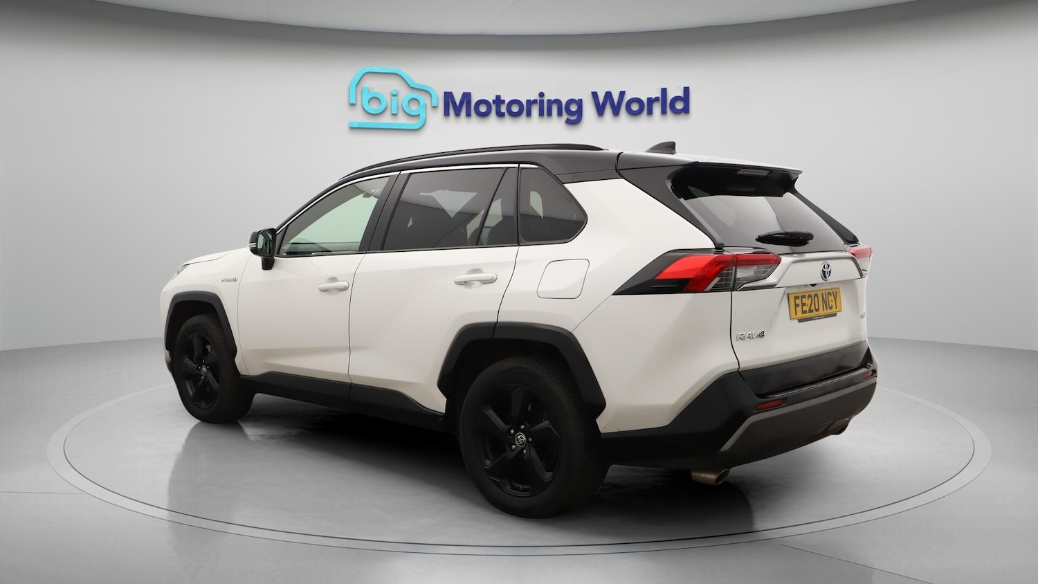 Used Toyota RAV4 2020 for sale - 76388263: Photo 6