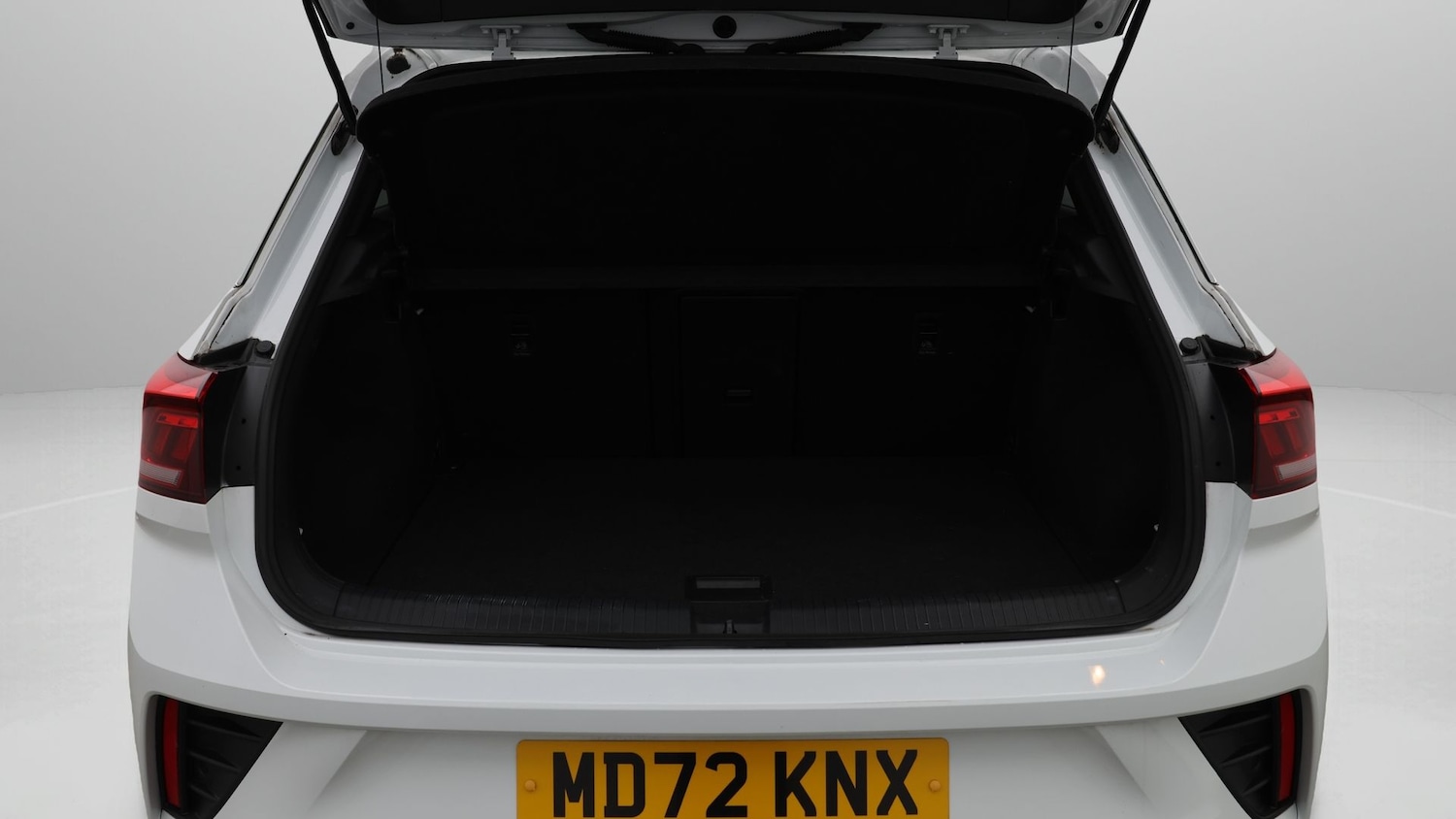 Used Volkswagen T-Roc 2022 for sale - 77310598: Photo 17