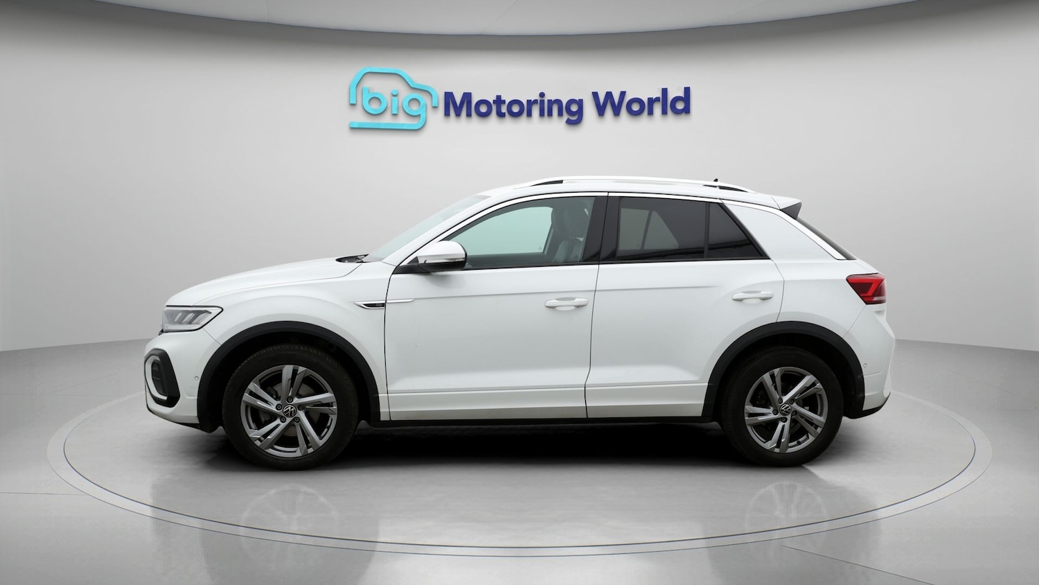 Used Volkswagen T-Roc 2022 for sale - 77310598: Photo 4