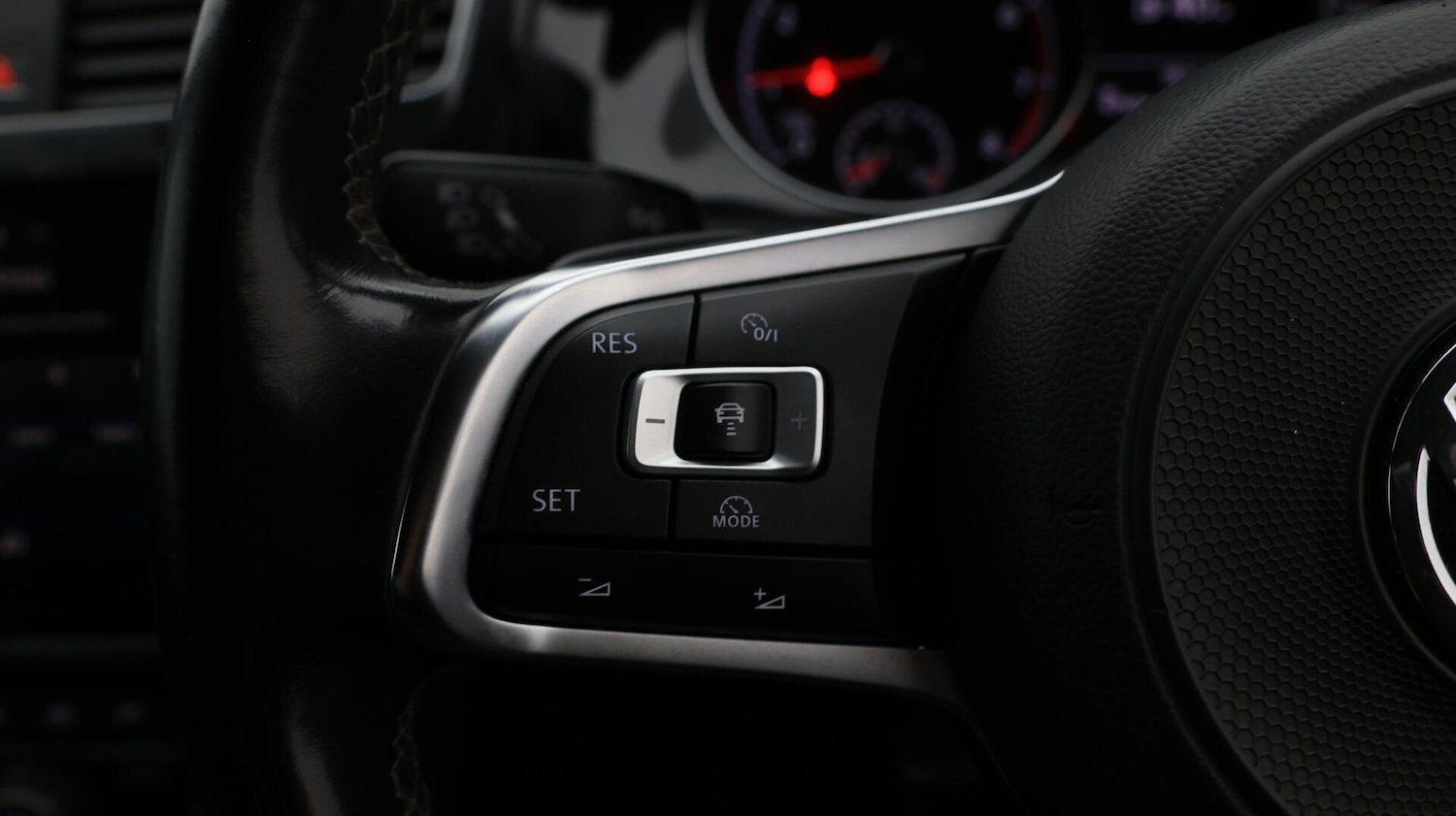 Used Volkswagen Golf 2018 for sale - 76592157: Photo 24