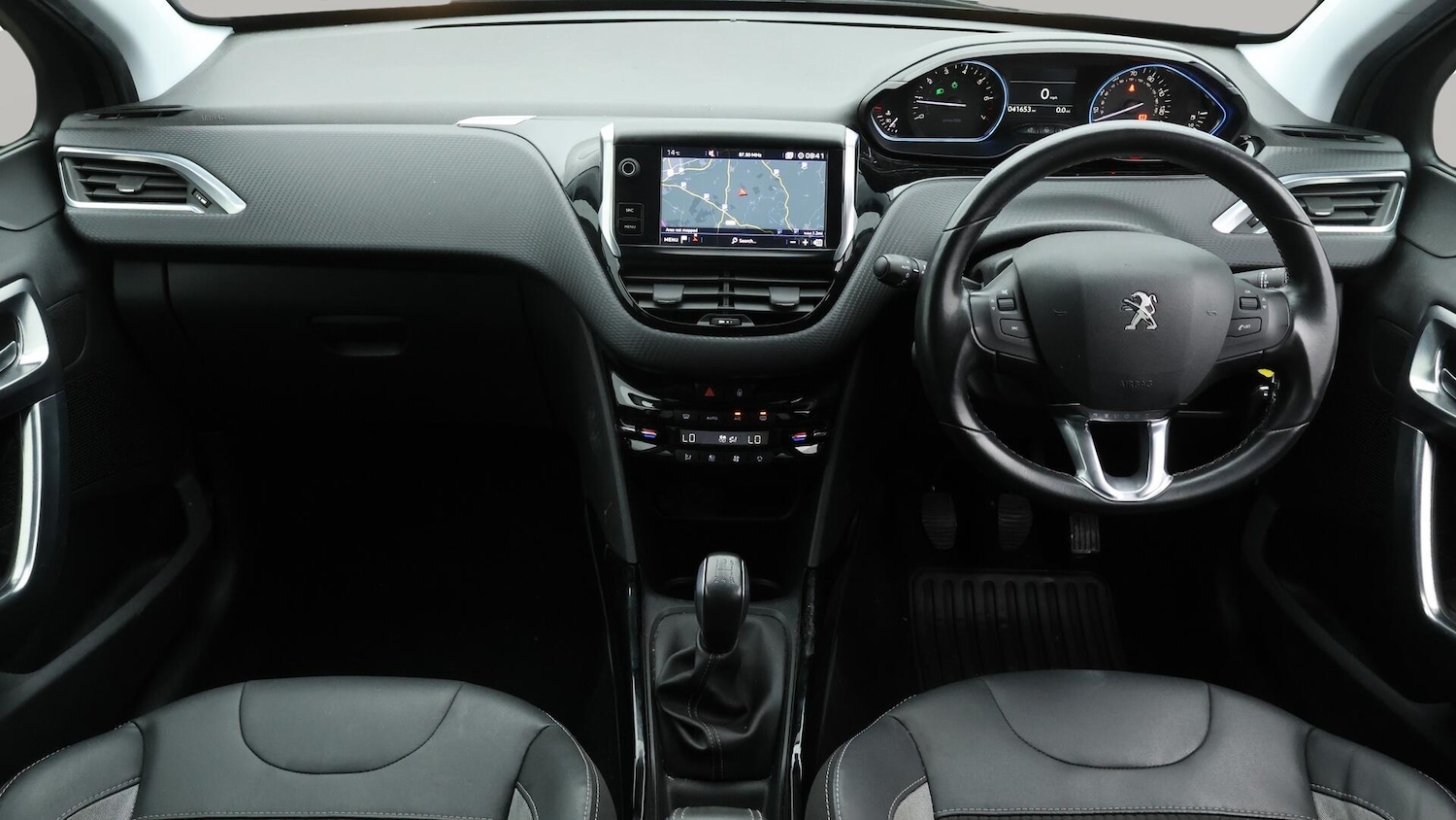 Used Peugeot 2008 2017 for sale - 76152126: Photo 14