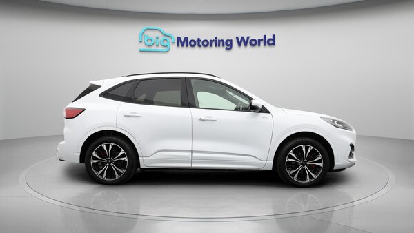 Used Ford Kuga 2022 for sale - 76227792: Photo 9