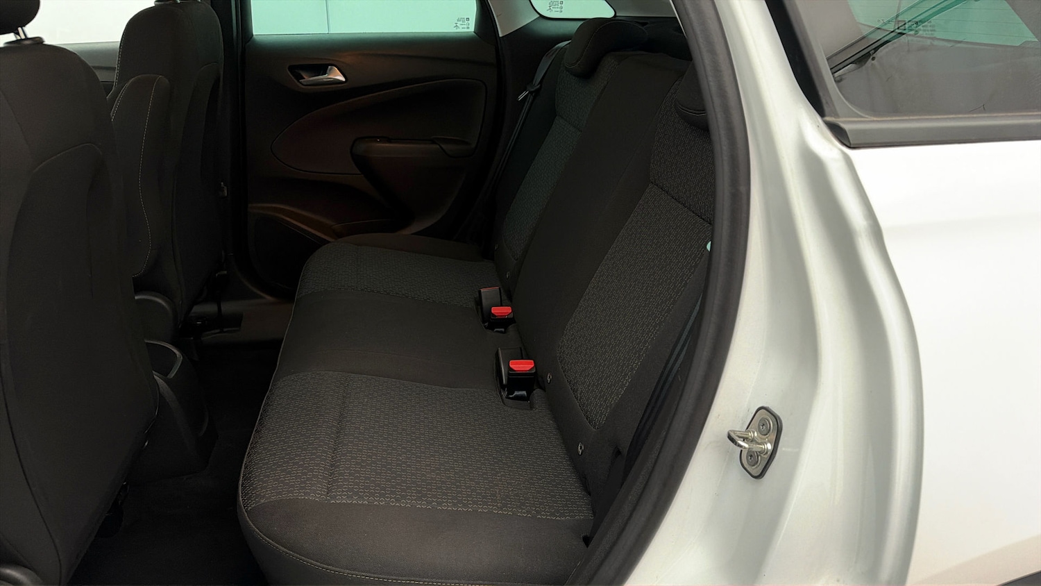 Used Vauxhall Crossland 2021 for sale - 77935883: Photo 15