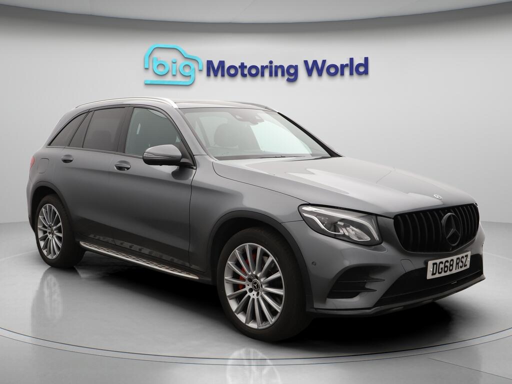 Used Mercedes-Benz GLC 2018 for sale - 76201350: Photo 1