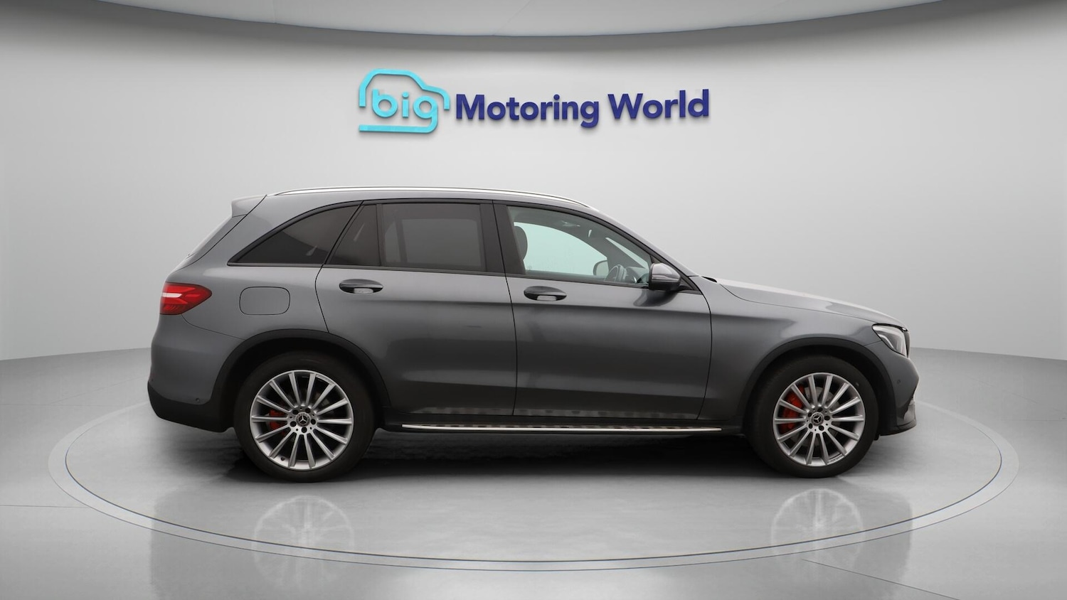 Used Mercedes-Benz GLC 2018 for sale - 76201350: Photo 9