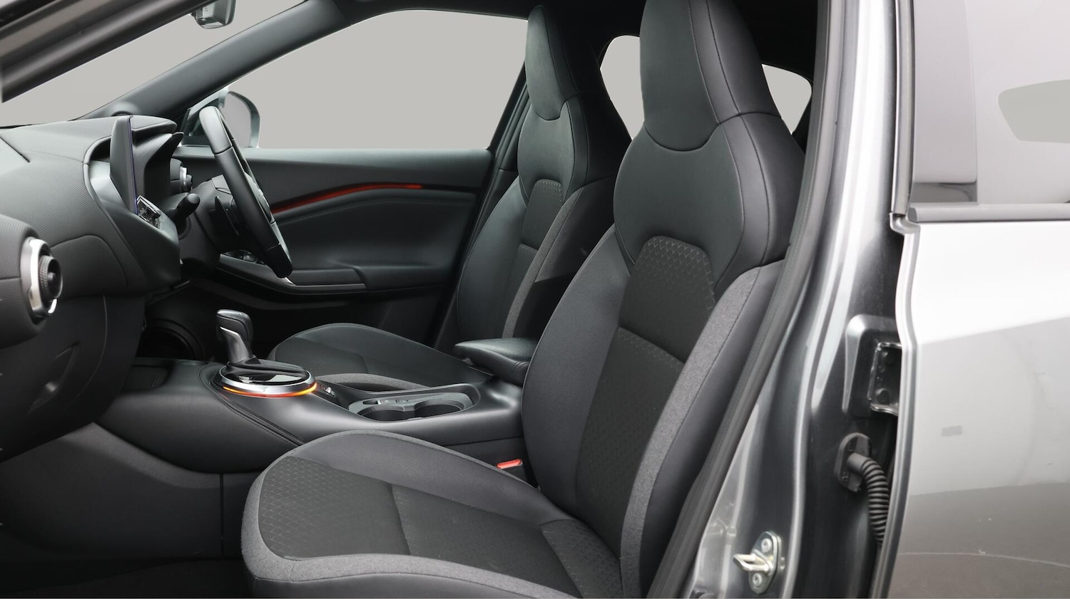 Used Nissan Juke 2024 for sale - 76759304: Photo 15