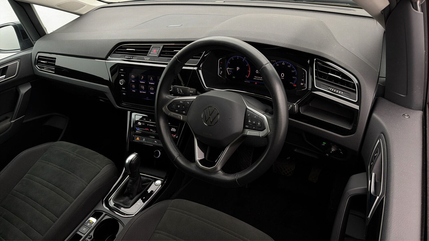 Used Volkswagen Touran 2023 for sale - 78011031: Photo 9