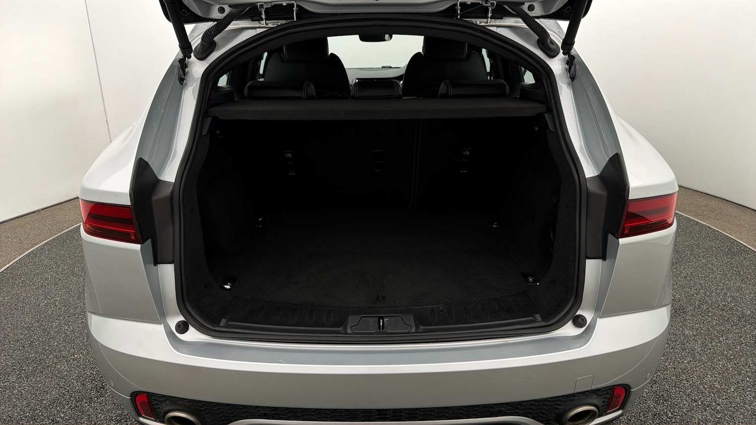 Used Jaguar E-Pace 2020 for sale - 78211796: Photo 16