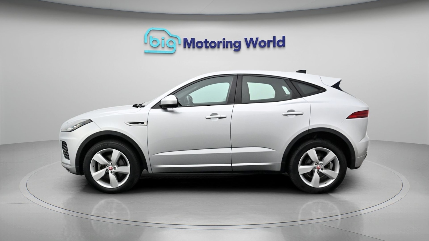 Used Jaguar E-Pace 2020 for sale - 78211796: Photo 4