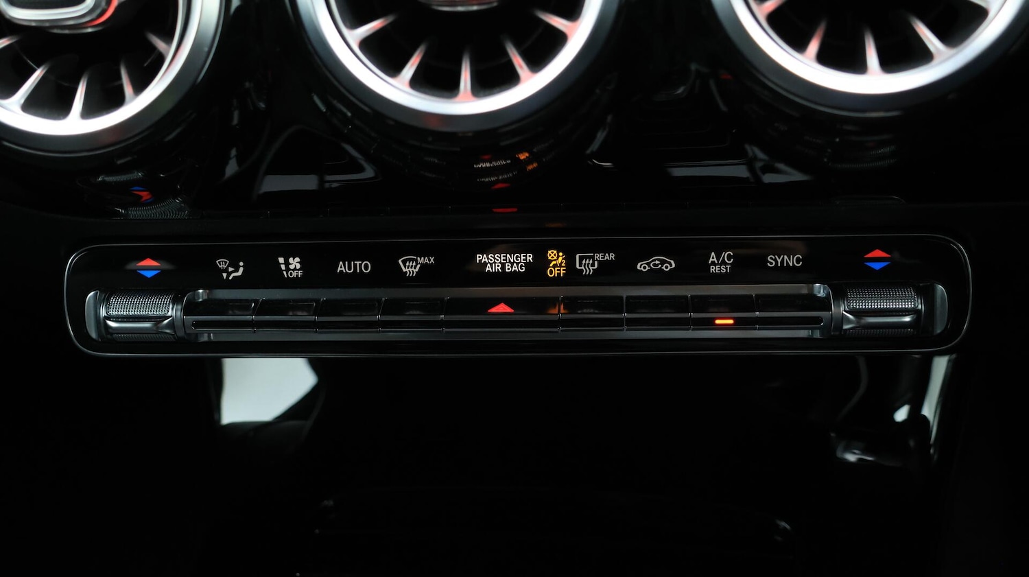 Used Mercedes-Benz A-Class 2019 for sale - 76151082: Photo 12