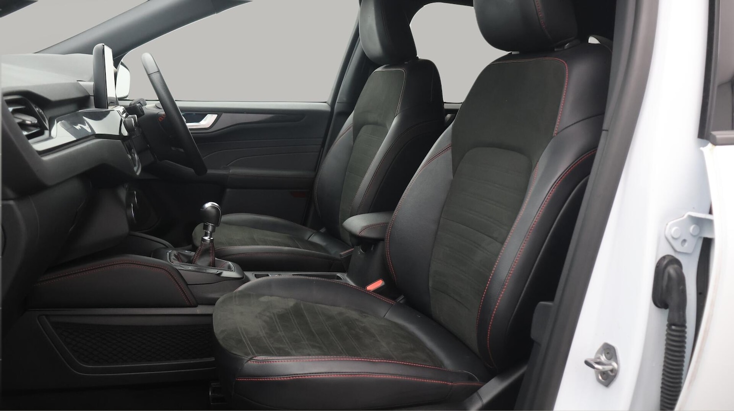 Used Ford Kuga 2023 for sale - 76550368: Photo 15