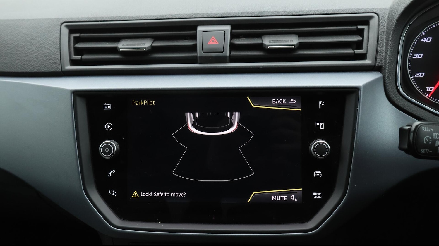 Used SEAT Arona 2018 for sale - 76360440: Photo 25